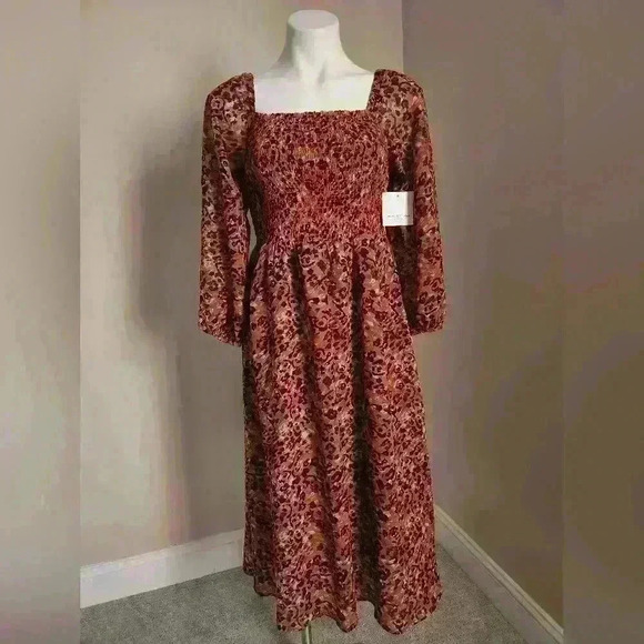 Midi length square neck print dress - Picture 1 of 3